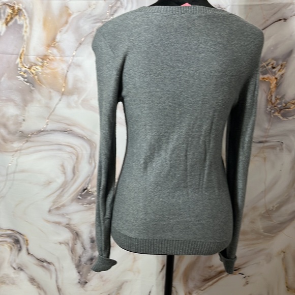 The Loft Outlet Gray Cable Knit Sweater with Pearls Long Sleeve Sz S - Picture 4 of 11